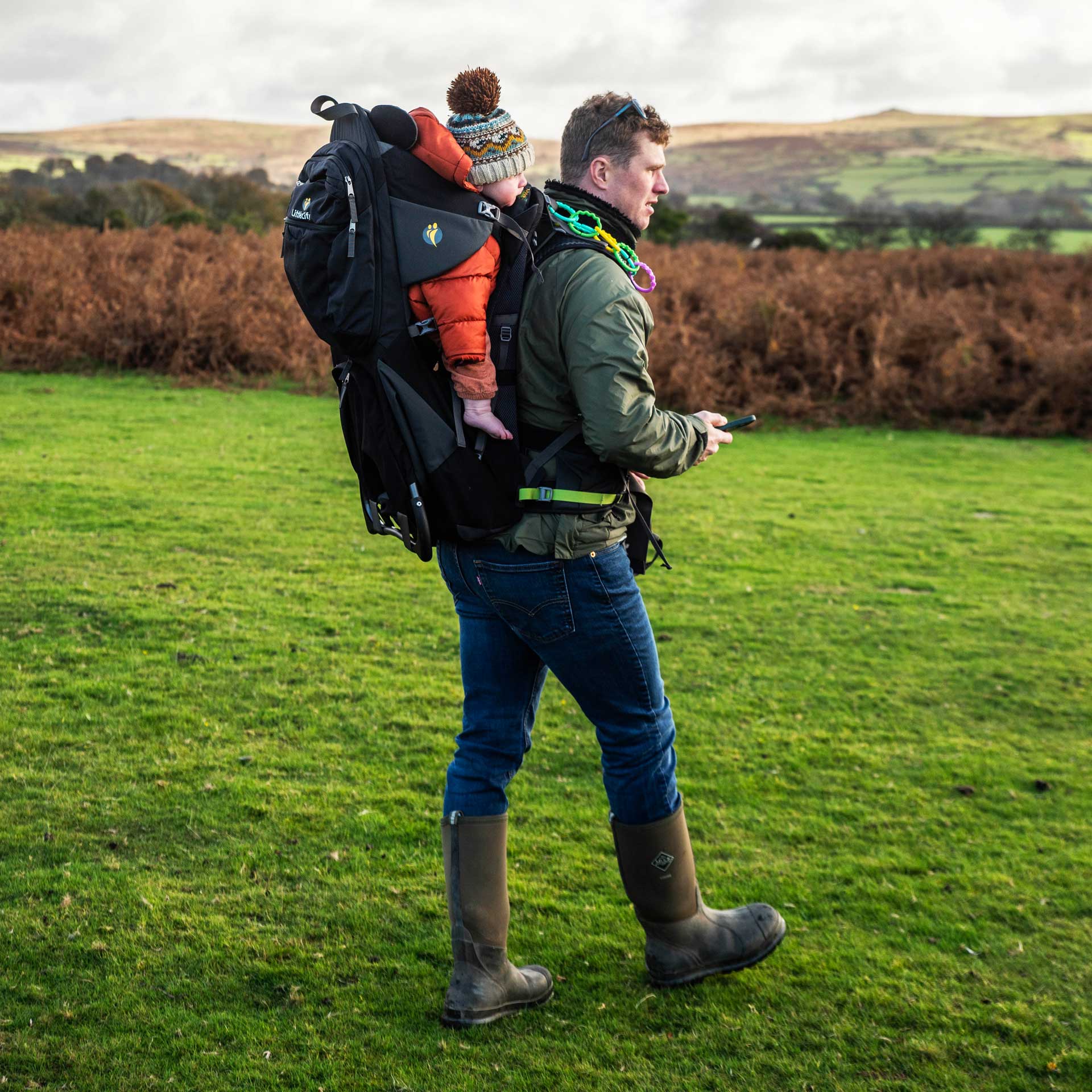 Voyager S5 Child Carrier